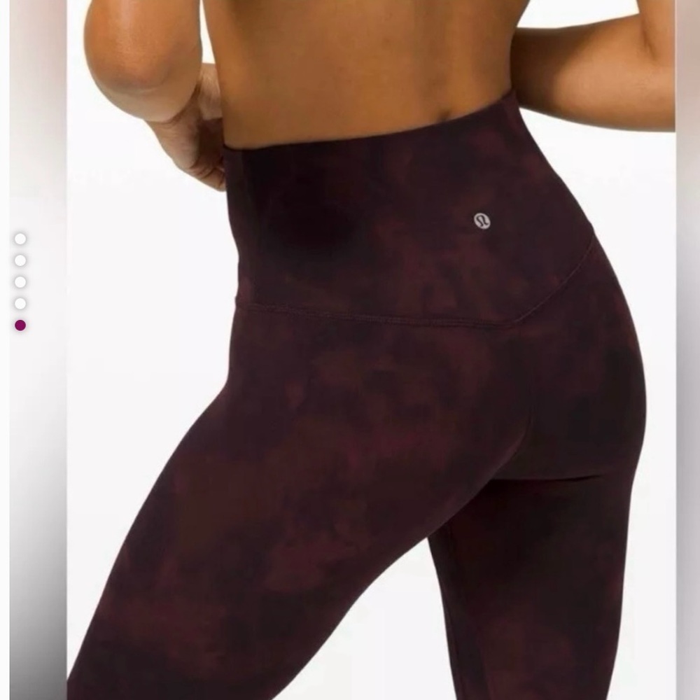 Lululemon Align 25” Pant Leggings 
Size 10   Diamond Tie Dye Cassis Black
